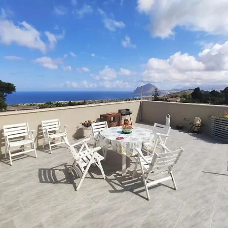 Appartement Il Ficodindia Bianco-appartamento Con Terrazza