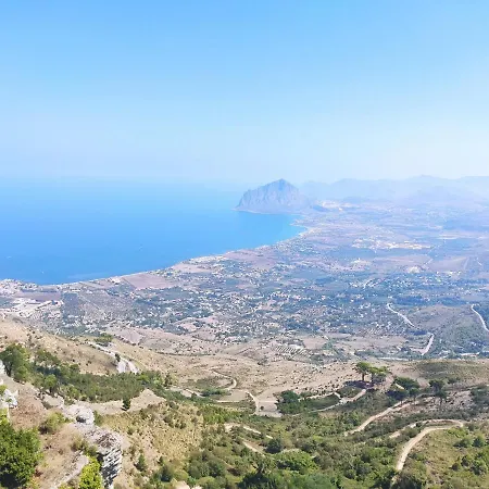 Il Ficodindia Bianco-appartamento Con Terrazza * Valderice